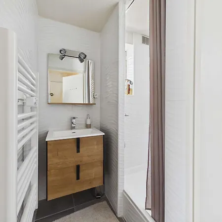 Renove Avec Parking - Pers. - Fr-1-326-874 Marseillan (Herault)