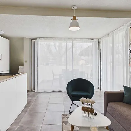 Renove Avec Parking - Pers. - Fr-1-326-874 Apartment